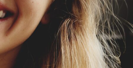 zaciśnięta szczęka